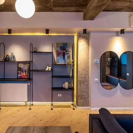 Marvellous Design 2br Old Town Бухарест