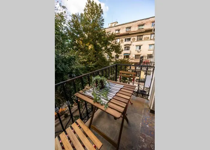 Marvellous Design 2br Old Town דירה *