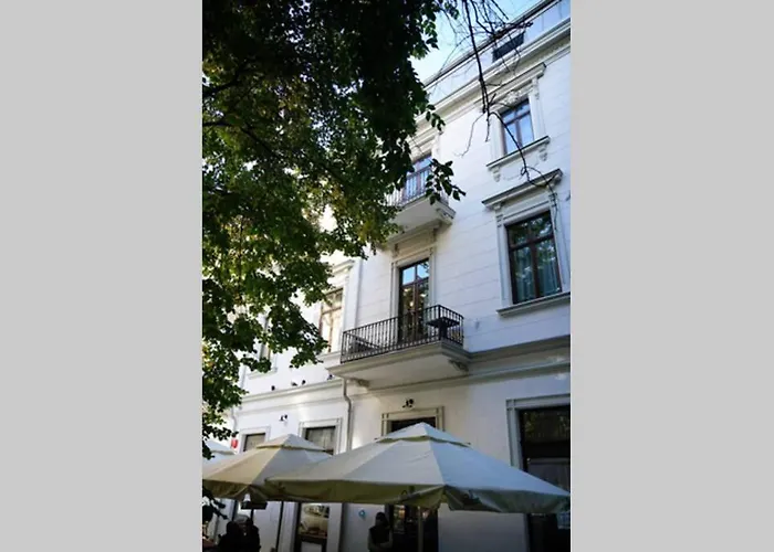 Marvellous Design 2br Old Town דירה