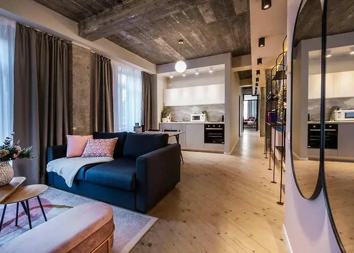 Marvellous Design 2br Old Town Apartment *