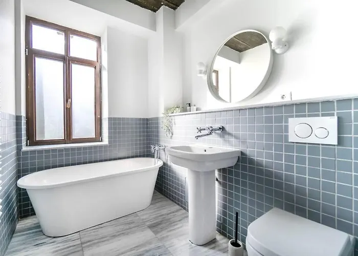 Marvellous Design 2br Old Town Apartamento