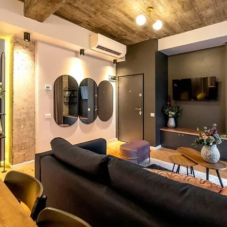 Marvellous Design 2br Old Town Apartman *