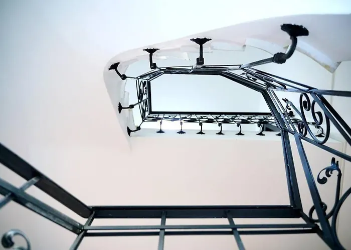 Апартаменти Marvellous Design 2br Old Town *